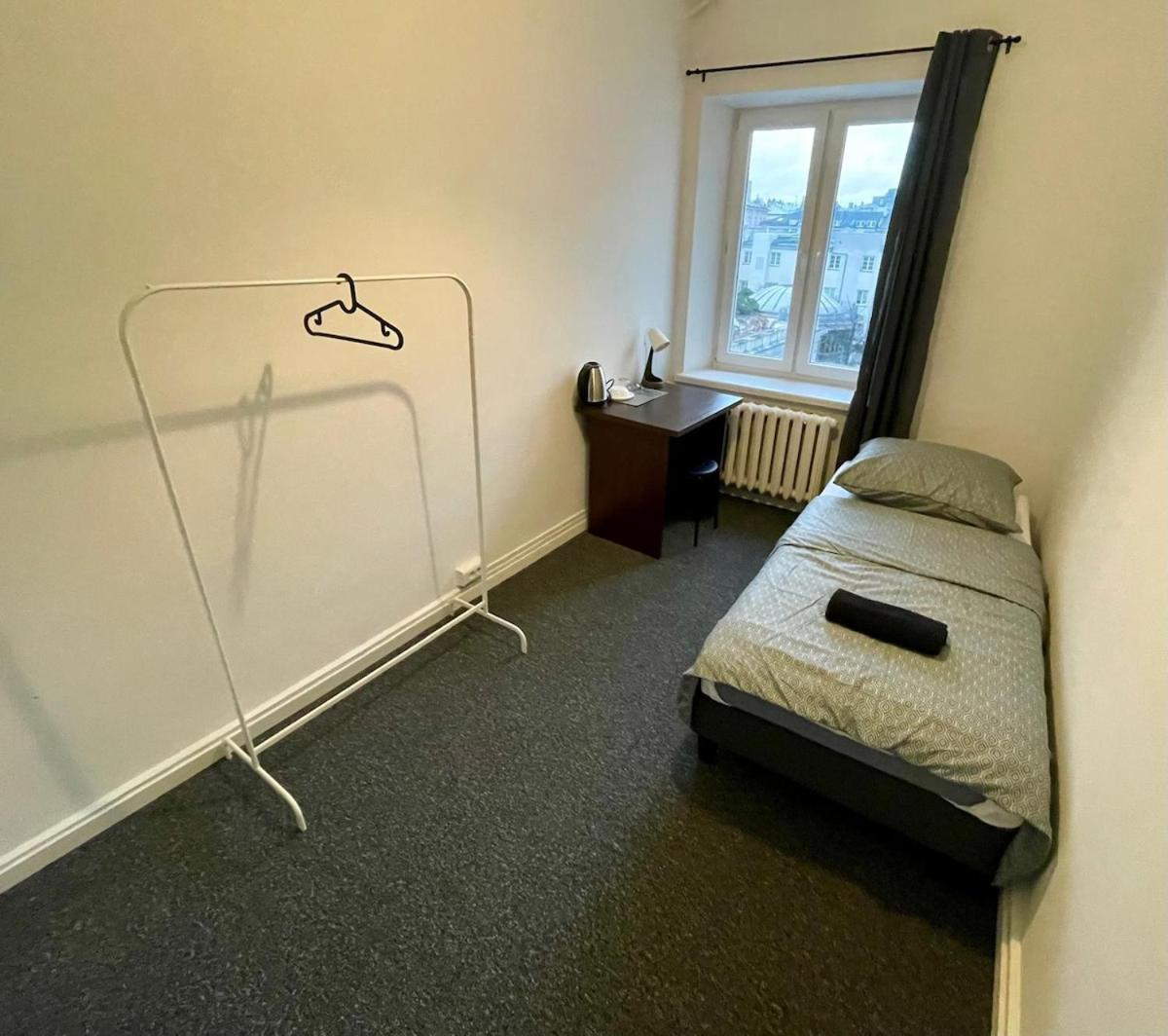Fantastic Waw - Ch5 C212 Apartament